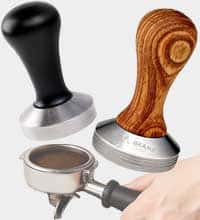 Espresso Tamper für präzises Andrücken des Kaffeemehls im Siebträger