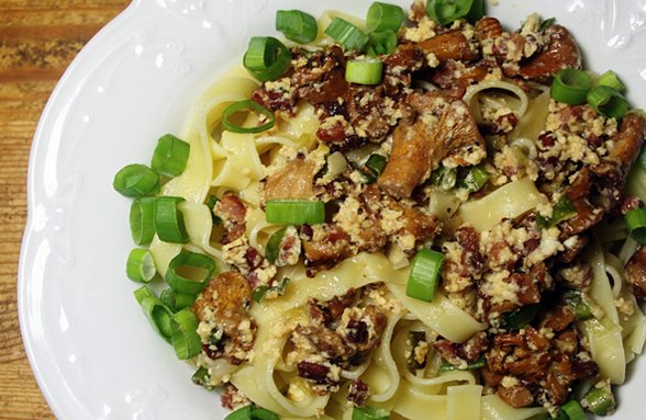 Tagliatelle mit frischen Pfifferlingen